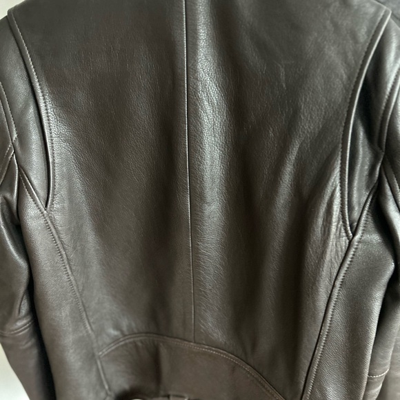 Club Monaco brown leather jacket in good condition - Picture 4 of 10